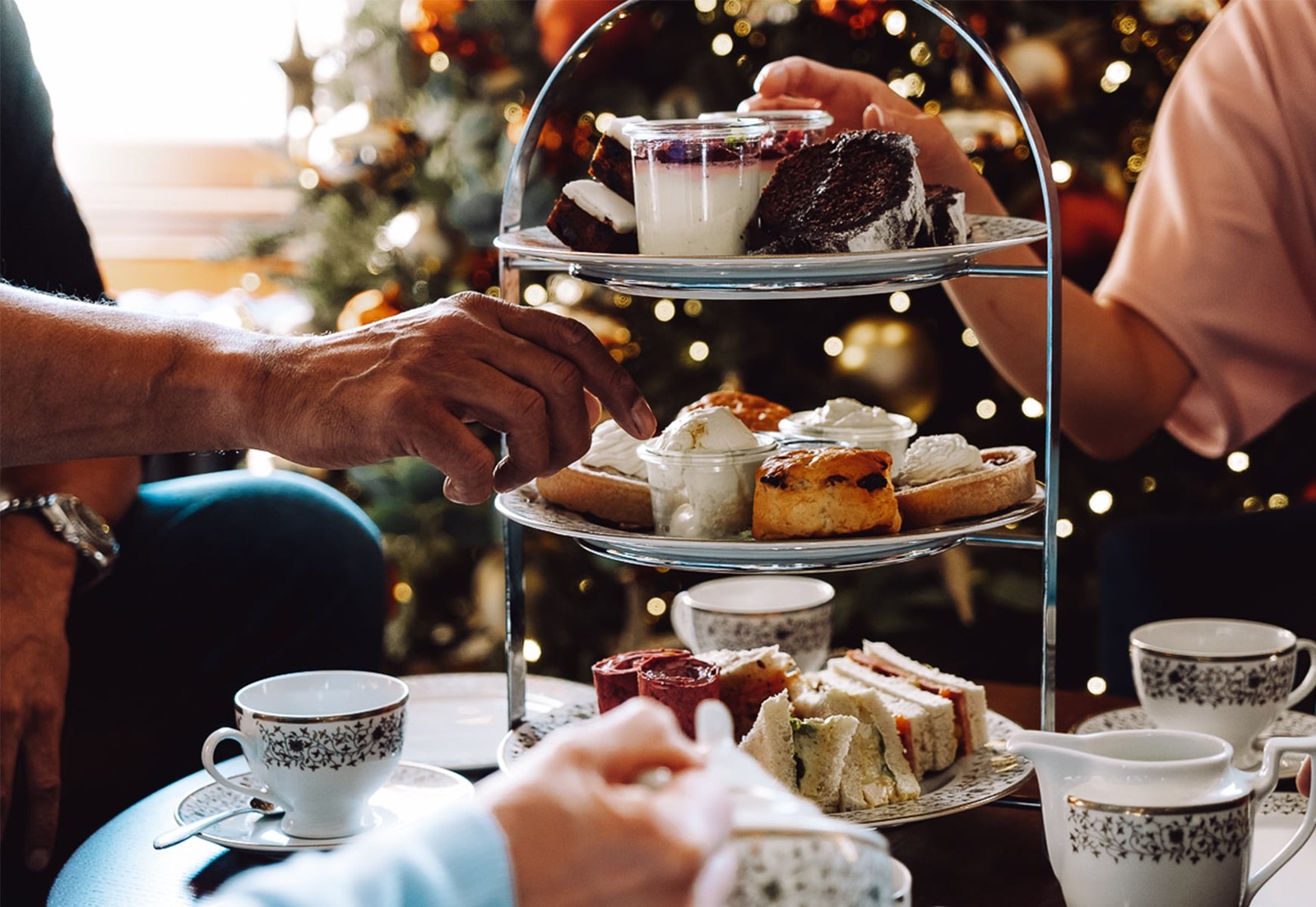 Delight in an elegant afternoon tea, where festive treats and unhurried moments set the tone for a relaxing Twixmas escape.