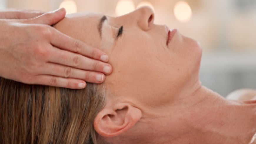Release tension and unwind with a soothing head massage designed to calm the mind and relax the body.