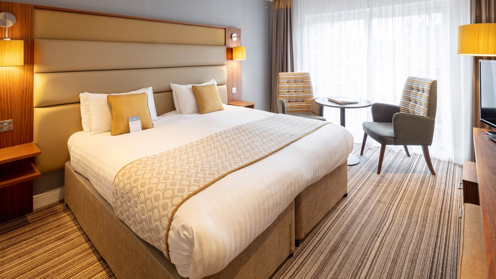 Comfortable bedrooms are just steps away from everything, so you can enjoy full days and exciting evenings with no need to worry about booking taxis or making the last train.