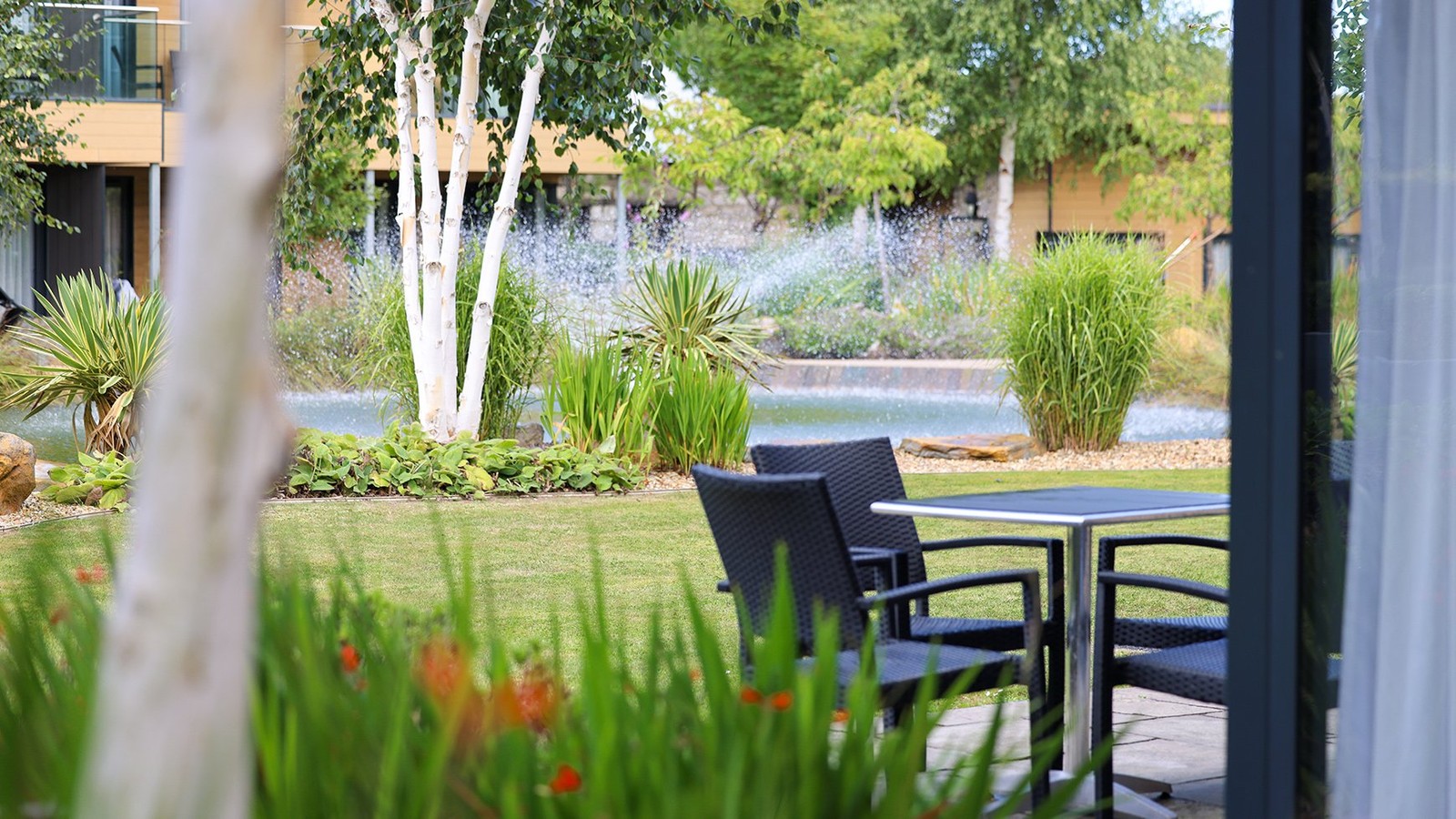 Garden Lodge rooms are a favourite. Step onto your patio or balcony for tranquil views of the beautifully cared-for gardens.