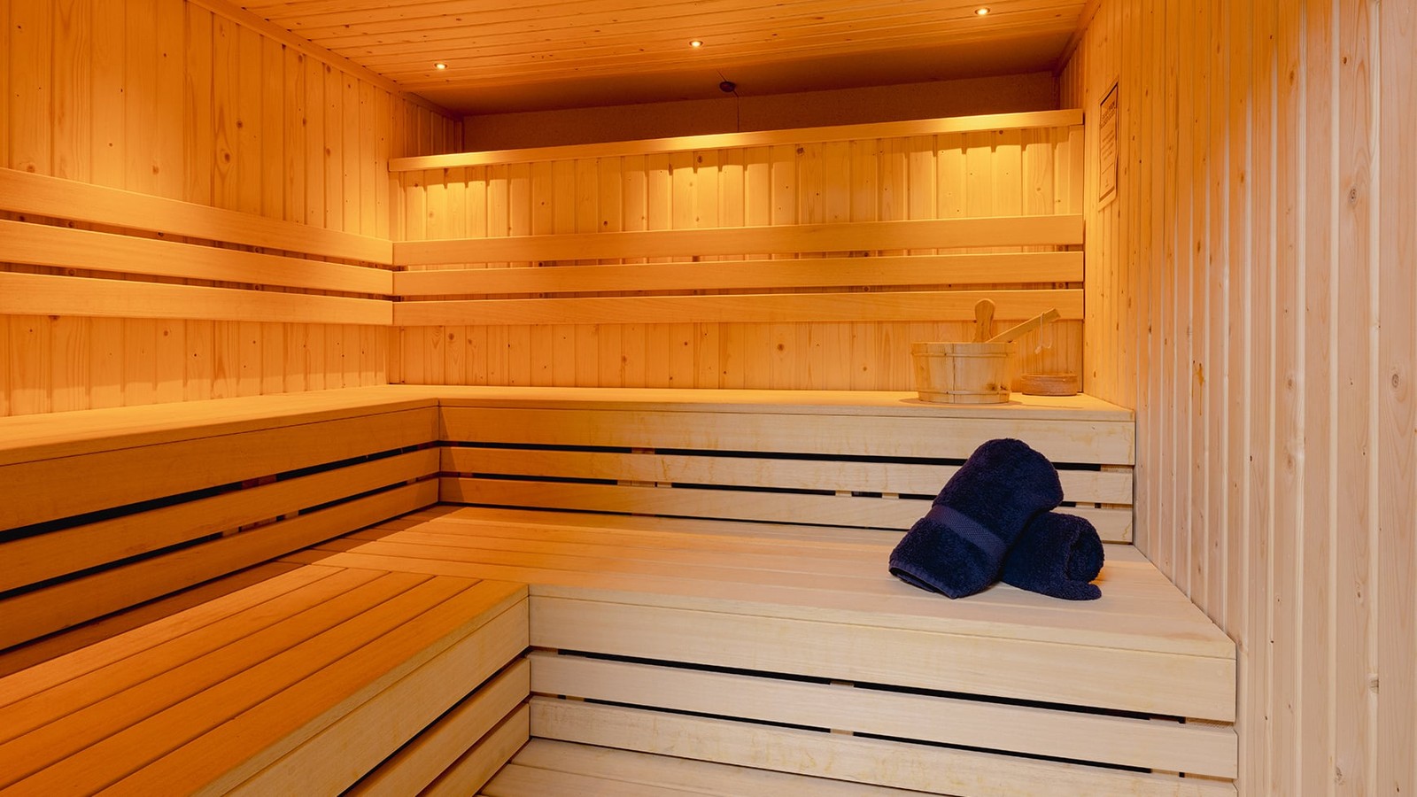 Time to relax? Our sauna is ready to melt your cares away.