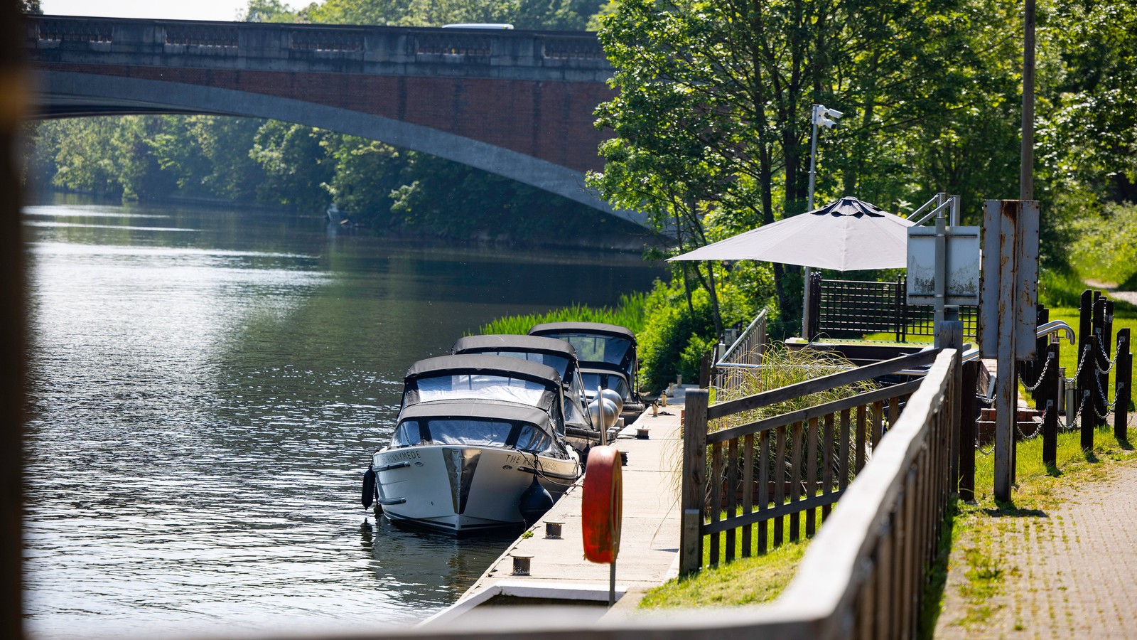 Whether you choose to sit on the riverside terrace and soak in the views or take a stroll along the towpath towards Windsor, with the hotel situated right on the Thames, you can unwind your way.