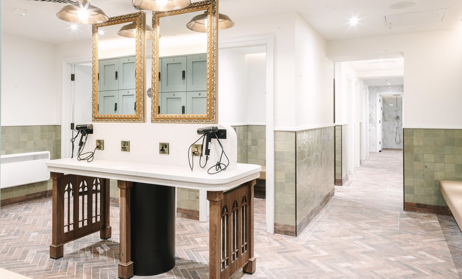 Modern elegance meets classic charm in these new changing rooms. The warm tones and thoughtful design invite relaxation.