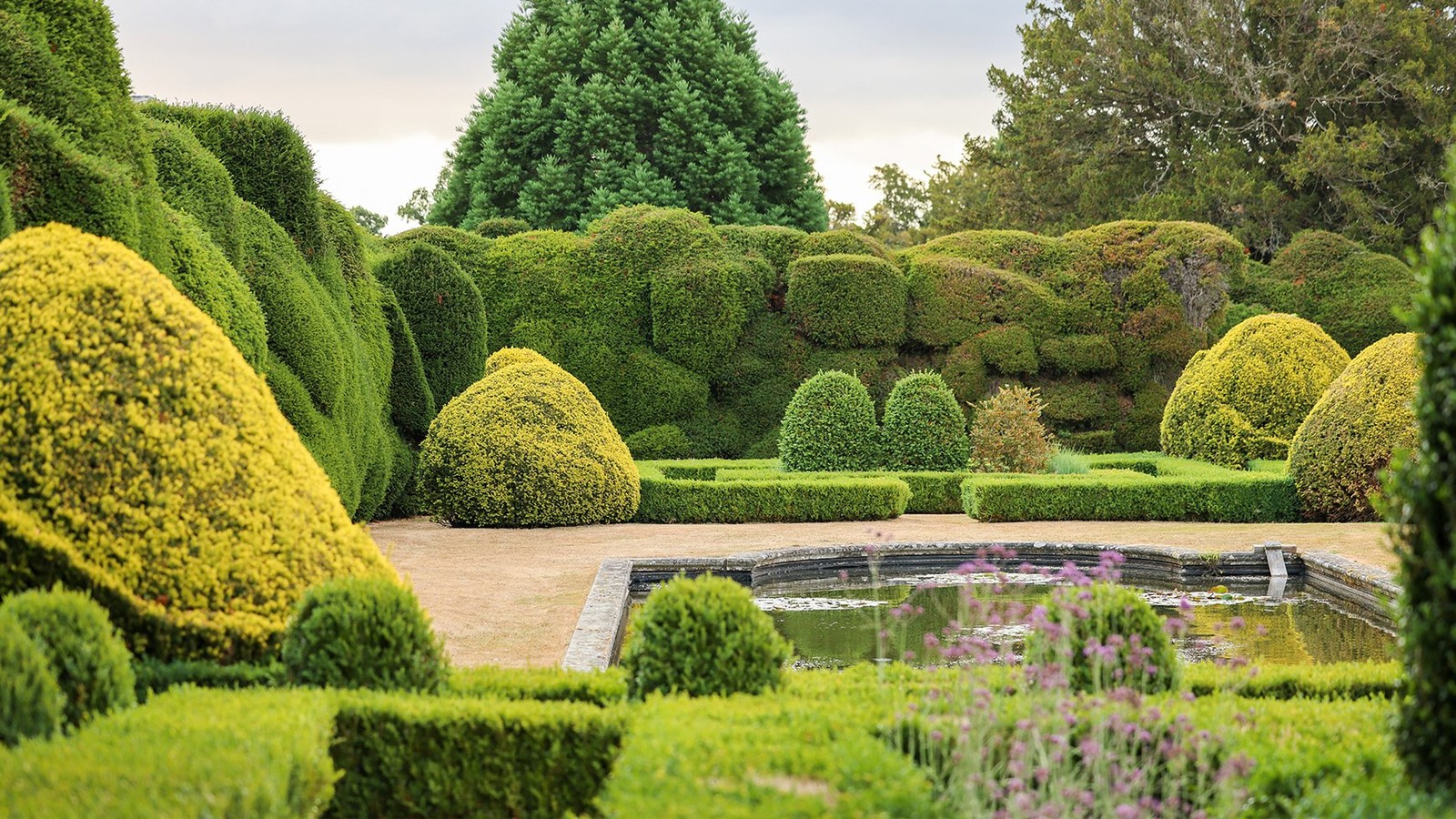 The ground keepers are rightly proud of the beautifully kept grounds at Holme Lacy House.