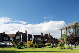 Sinah Warren exterior and grounds