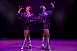 Live shows and evening entertainment at Warner Hotels