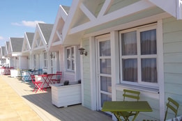 Clifftop lodges at Corton