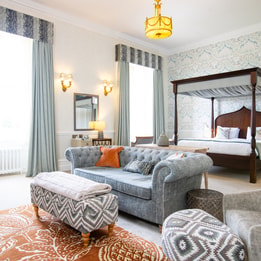 hotel room in heythrop