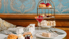 Afternoon Tea with fizz