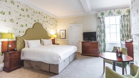 Signature room at Holme Lacy 