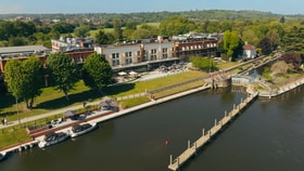 The Runnymede on Thames