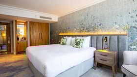 Deluxe bedroom at The Runnymede on Thames