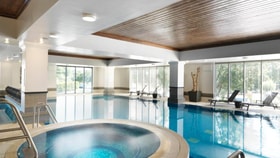 The pool at The Runnymede on Thames