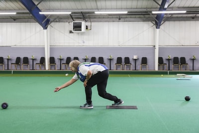 Bowls breaks at selected Warner Hotels