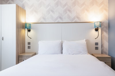 Supreme chalet at Lakeside