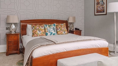 Manor House Superior Room at Thoresby Hall