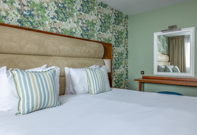 Garden Lodge Room