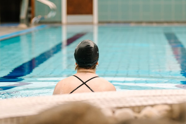 After adventurous days, step into the pool, sauna, or steam room and let yourself unwind in total comfort.