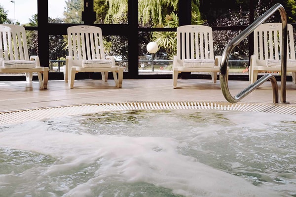 Fully relax and switch off in our bubble pool