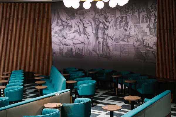 The curtain rises on Thoresby Hall’s brand-new Live Lounge - an intimate space made for unforgettable nights, live music, and being right in the heart of the action.