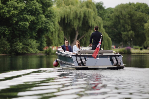 Fancy a boat trip? During the summer months, embark on an adventure to/from Penton Hook Lock for just £12.50 return. Please note: Available Tuesday-Thursday and Saturday-Sunday from early May to the end of August. For availability, check on My Warner Stay. Additional supplements apply.