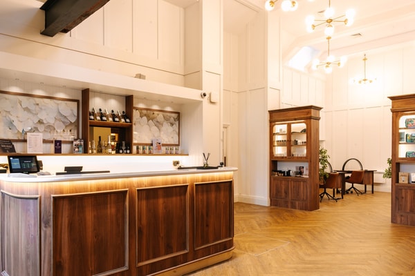 A welcoming space for well-being. The inviting reception area sets the stage for a journey of relaxation and rejuvenation.