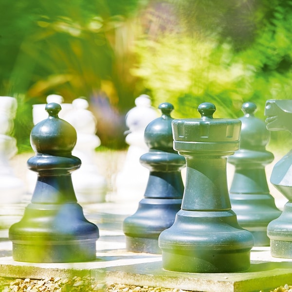 Big moves, even bigger fun! Gather together on the giant chess board and enjoy some friendly rivalry.