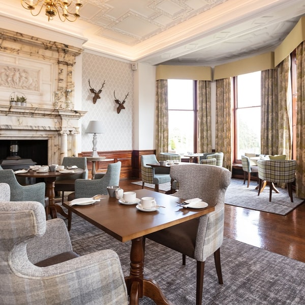 Brasserie32 offers à la carte dining in an elegant, timeless setting, with breakfast and dinner to match.