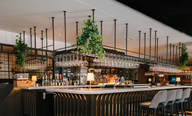 Live lounge at The Runnymede on Thames