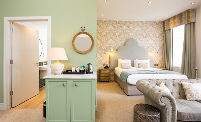 Superior bedroom at Heythrop Park