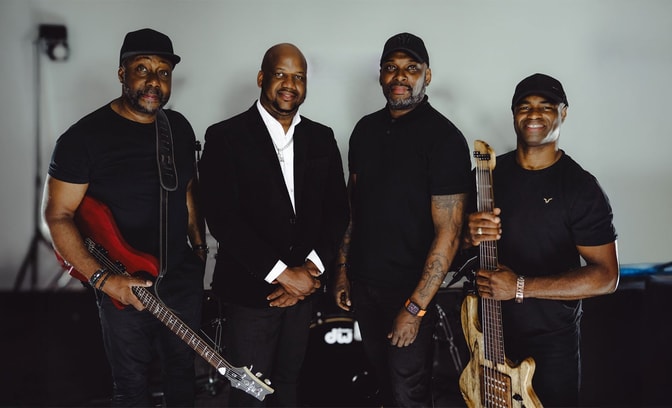Luke Powell & The One Love Band