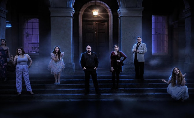 Murder Mystery - The Haunted Hotel