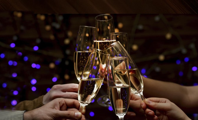 Celebrate your special occasions at Warner Hotels