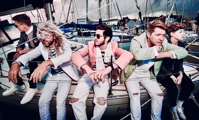 80s Hifi band on a boat