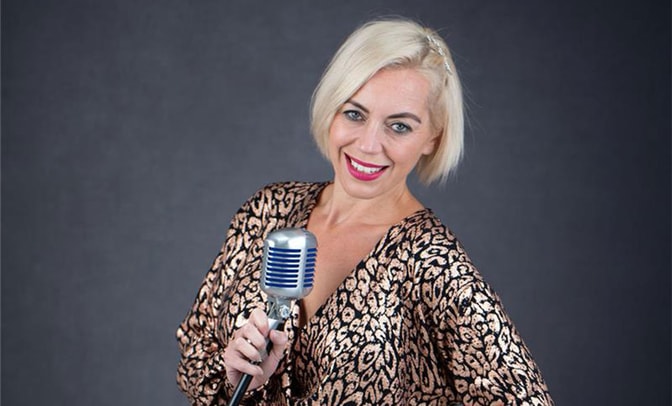 Decades of Divas with Annika Rands