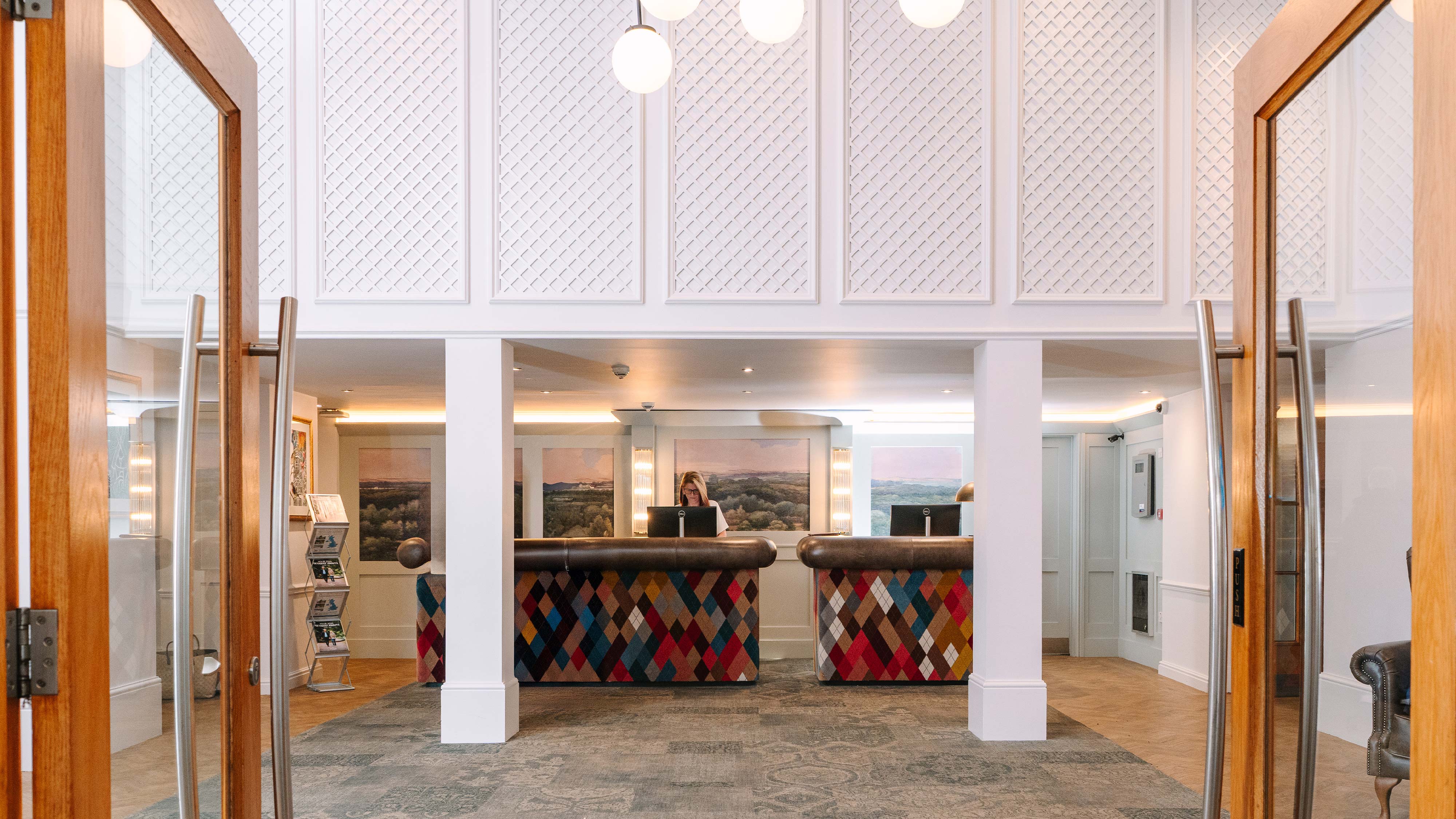 Step into a warm welcome - our reception greets you with light, space, and a smile.