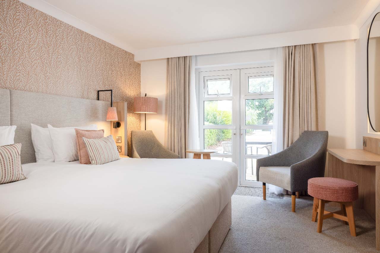 Signature room
