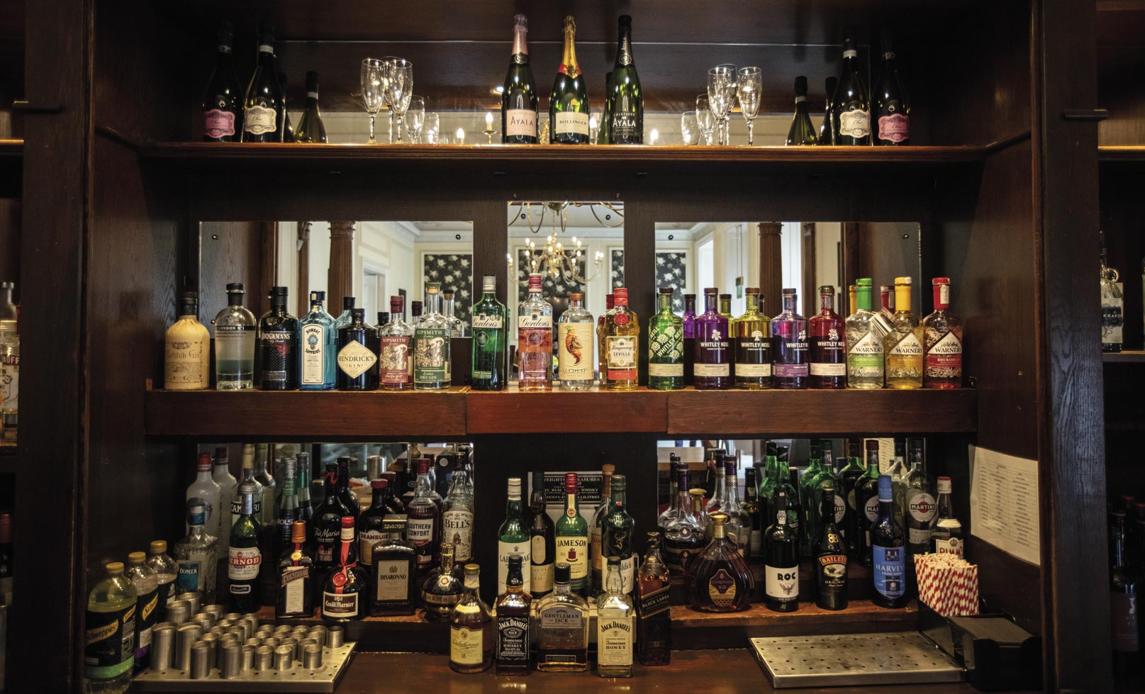 Terrace Lounge Bar