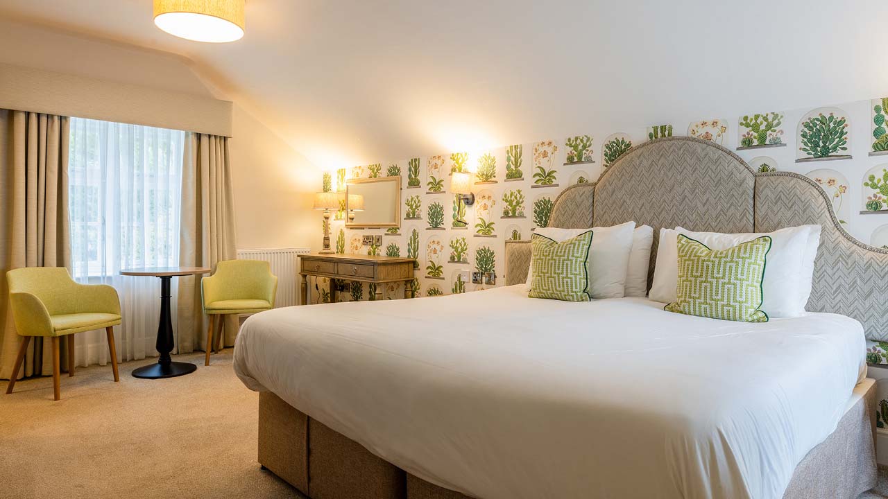 Signature room