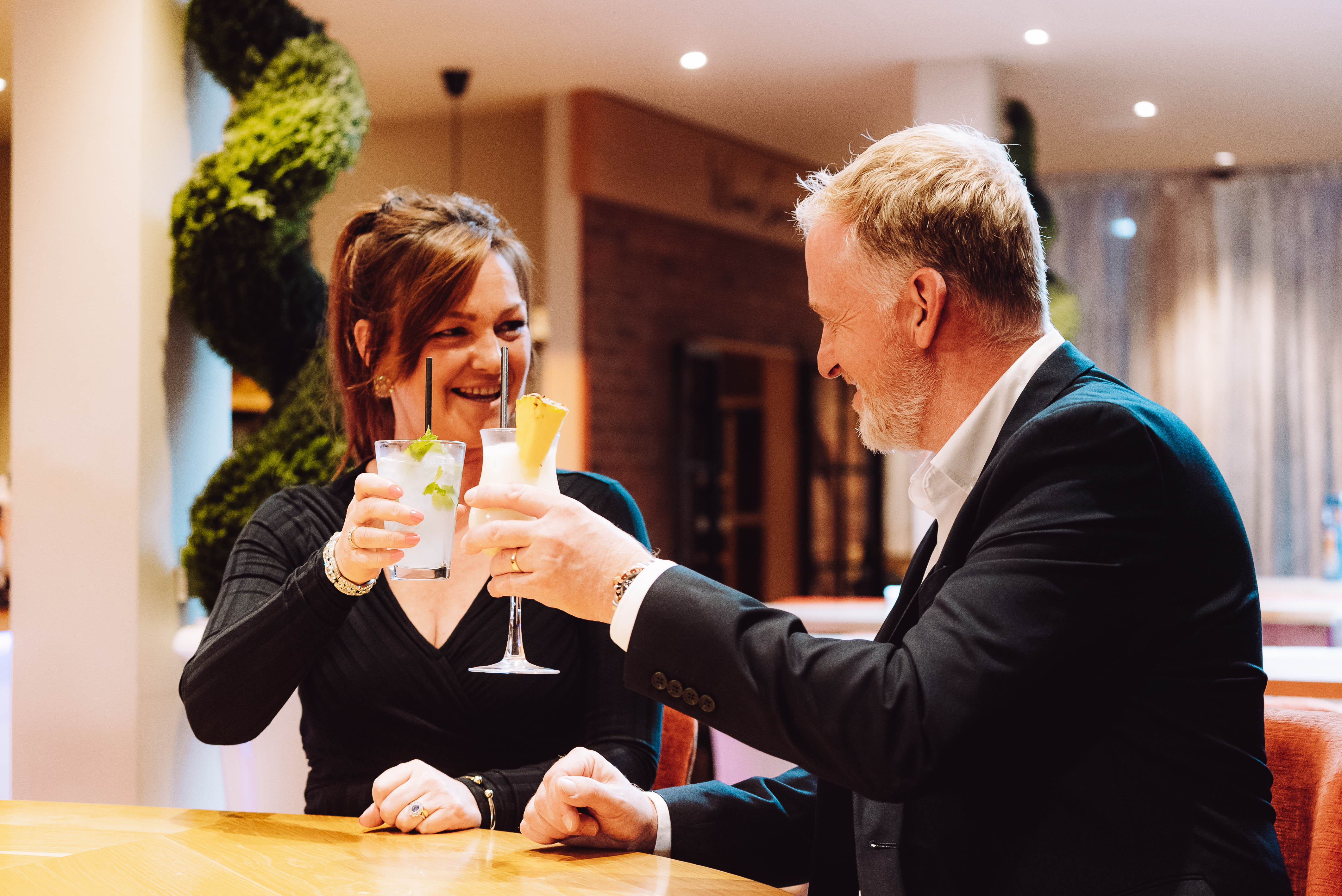COUPLE DRINKING