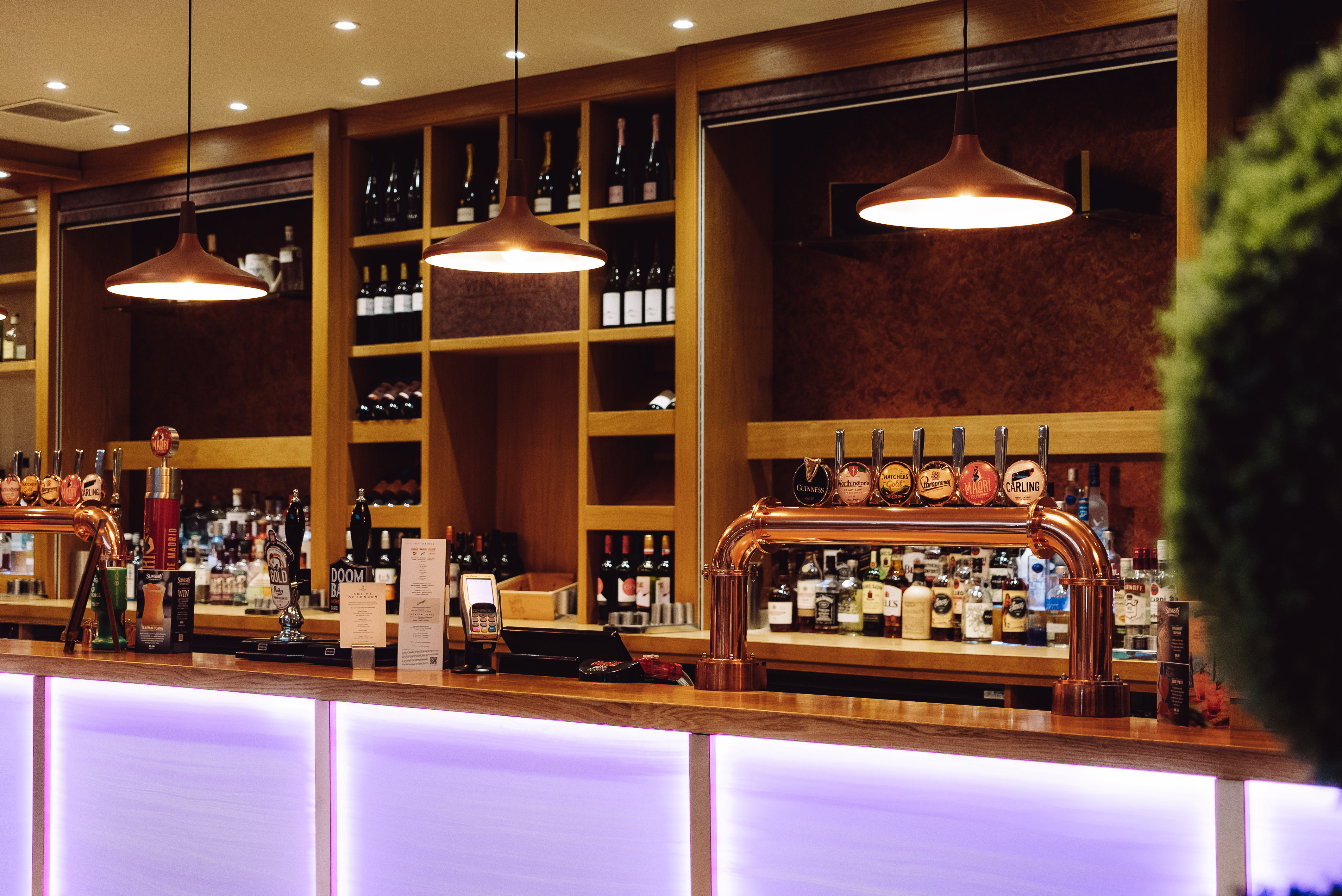BAR AT STUDLEY