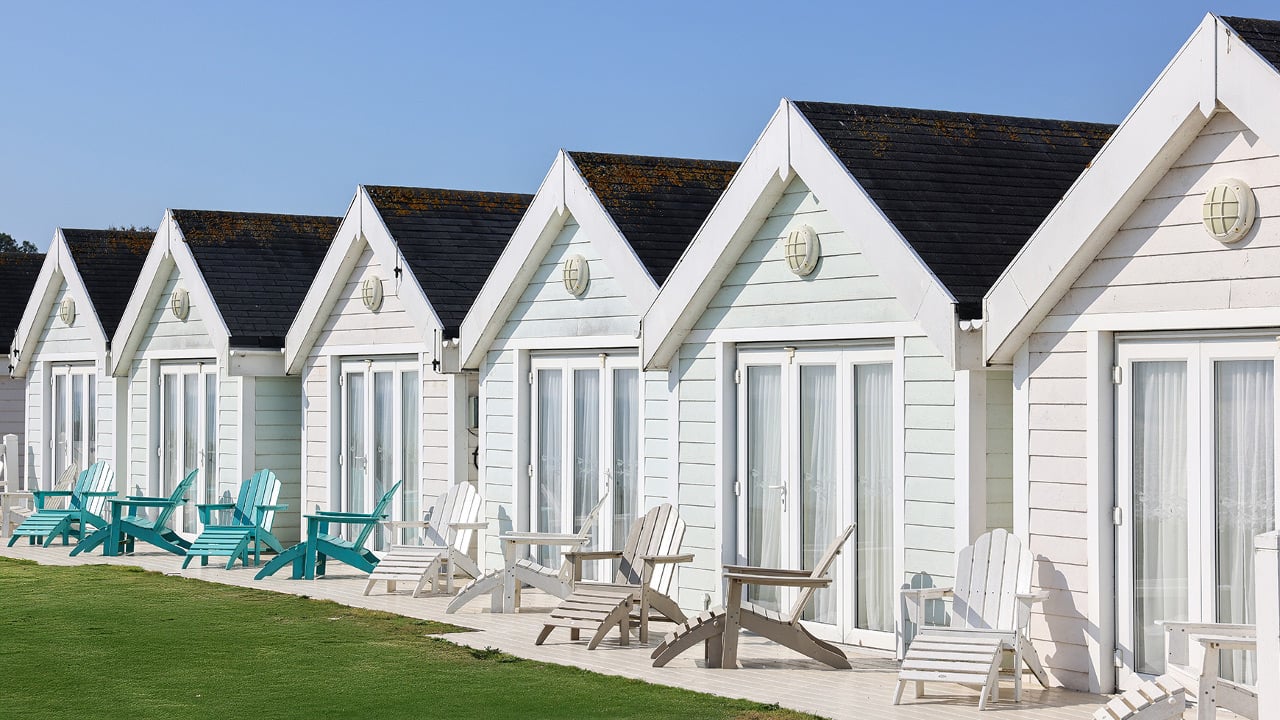Clifftop Lodge with seaview