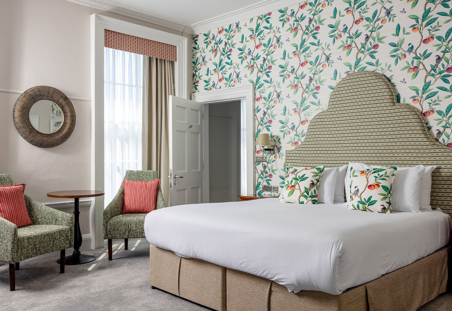 Royale Room