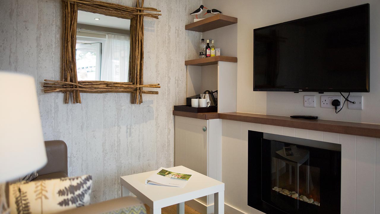 Bay Cottage - room