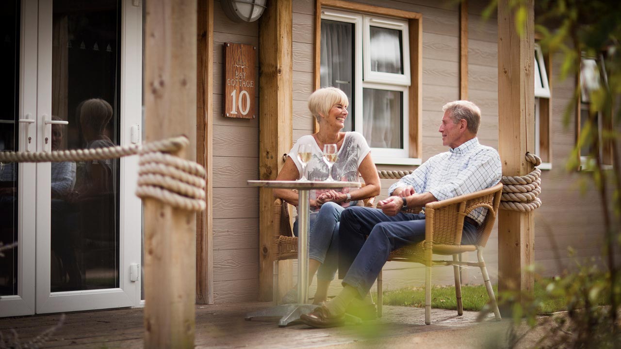 Bay Cottage - patio area