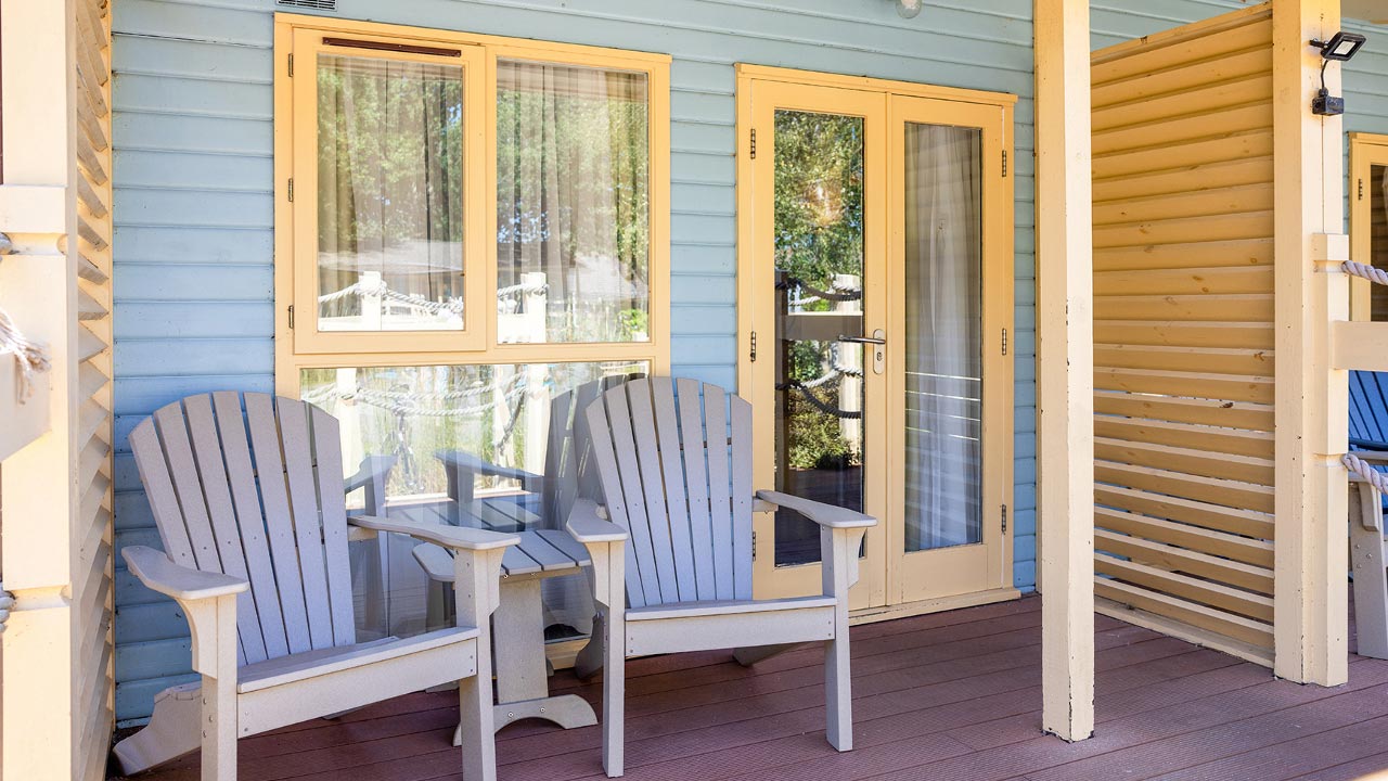 Woodland Lodge decking
