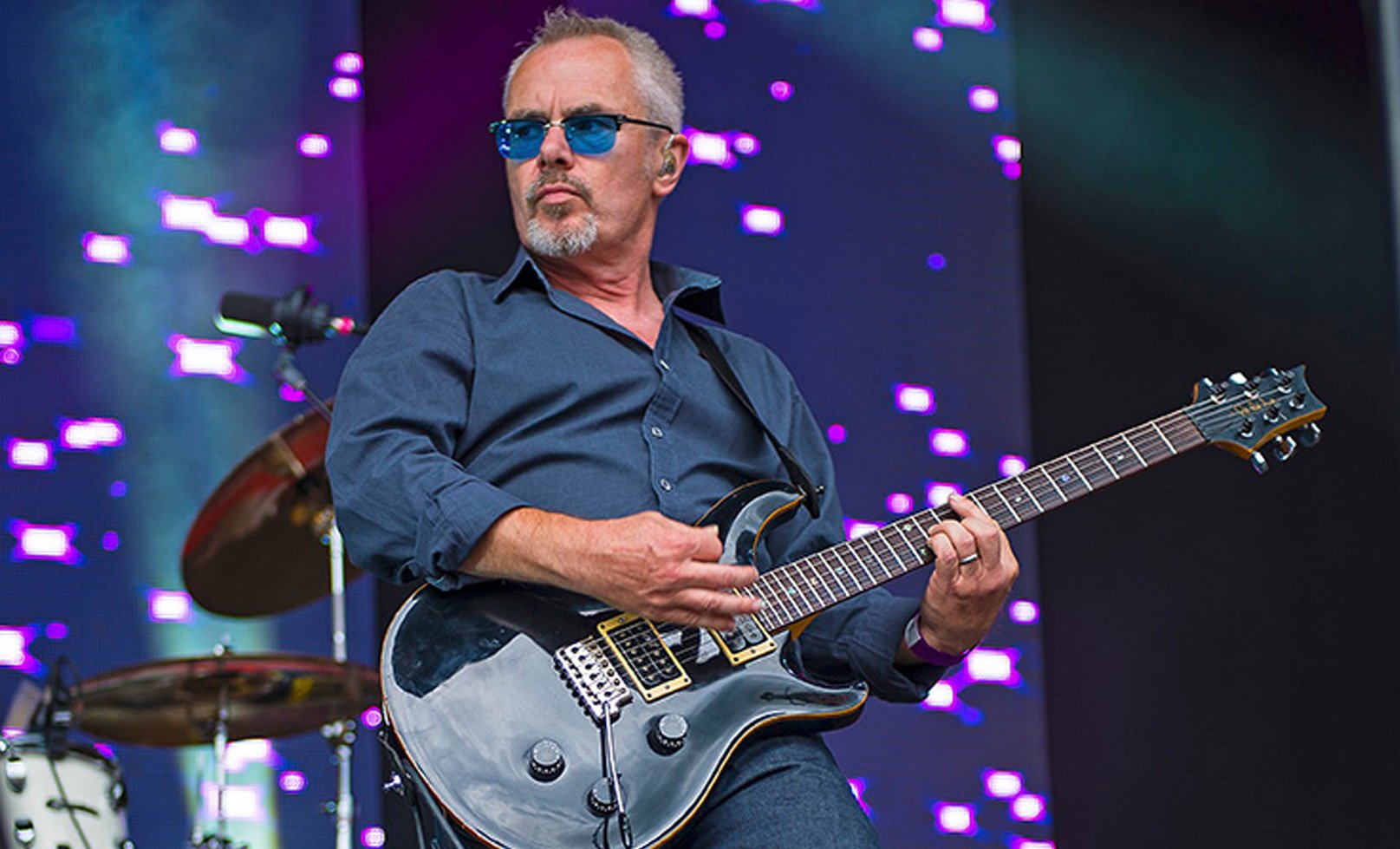 Experience an Unforgettable Night with Nik Kershaw Live.