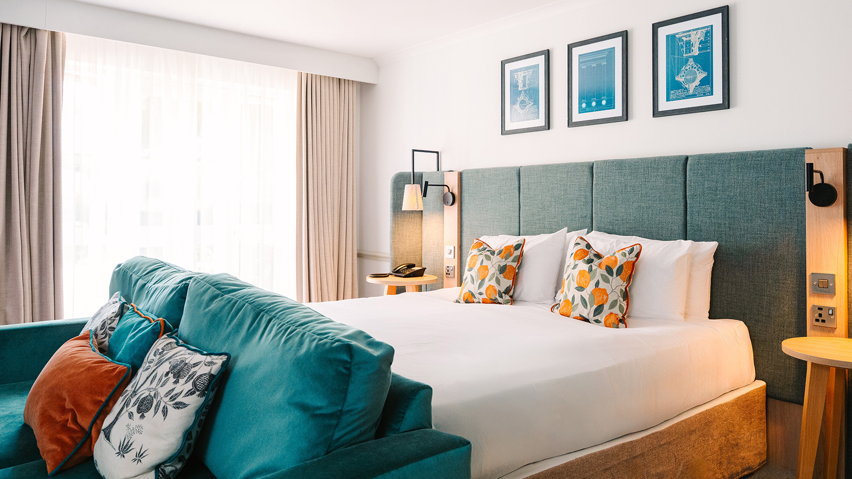 Contemporary Royale rooms