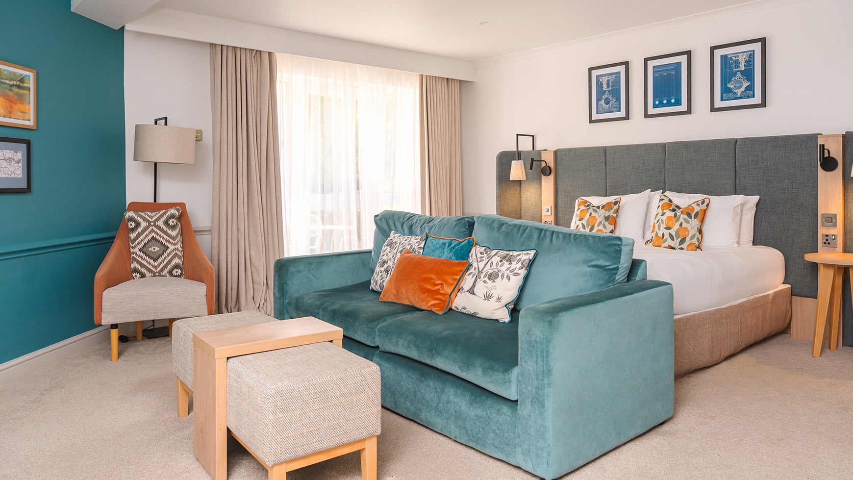 Contemporary Royale rooms